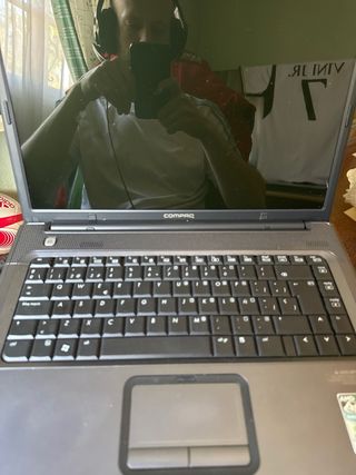 Portatil para piezas