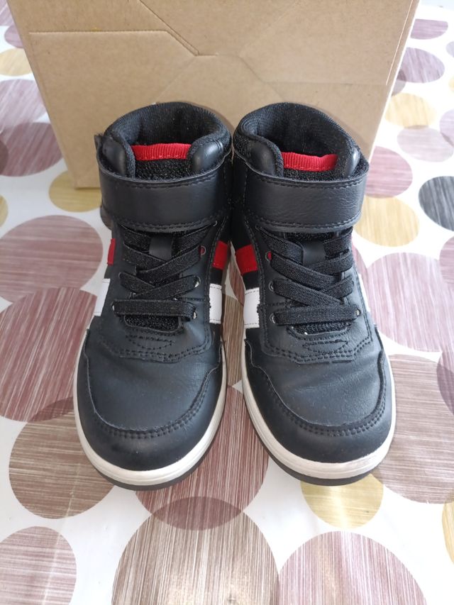 Zapatillas deportiva niño