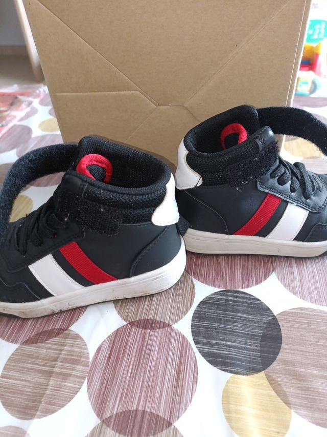 Zapatillas deportiva niño