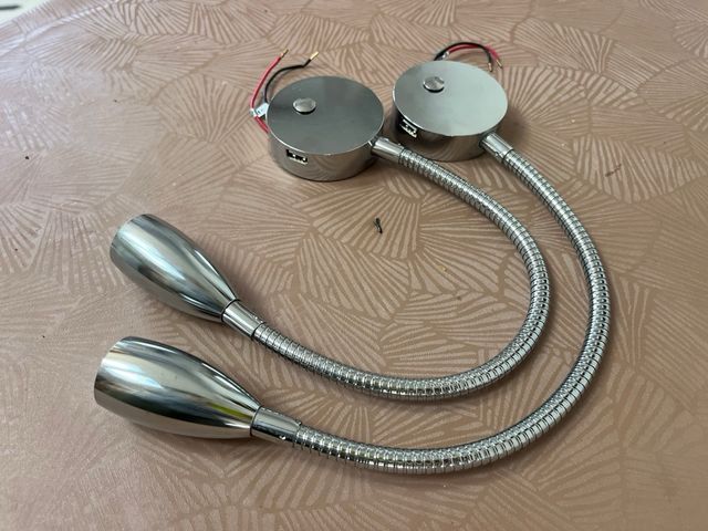 Luz de lectura Batsystem LED LEIA LX1 USB