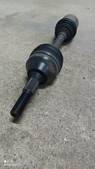 Palier Izquierdo lado conductor Jeep cherokee KJ