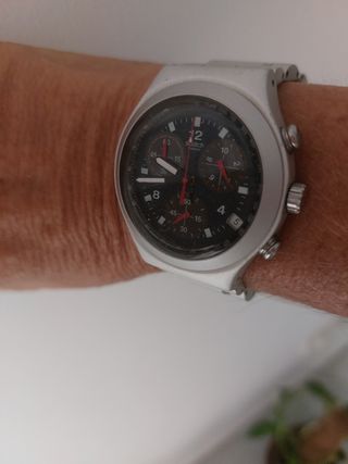 Reloj Swatch Irony + REGALO