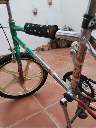 BICICLETAS Y MATERIAL BMX ANTIGUAS