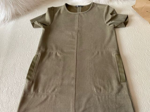 Vestido Zara.