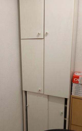 Armario con zapatero