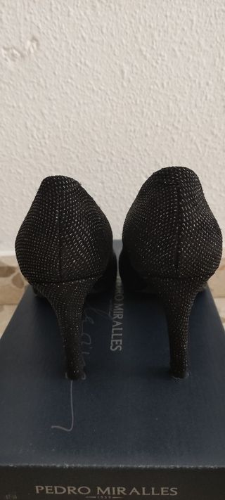 Zapatos de tacón negro fiesta 