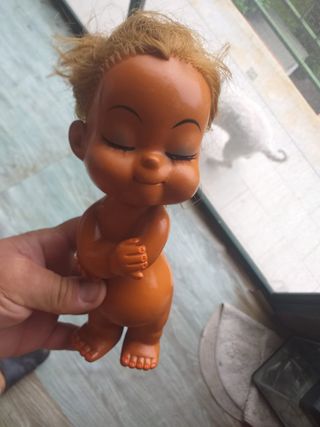 bambolina anni 70 spiritosa