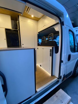 Camperizacion furgonetas gran volumen