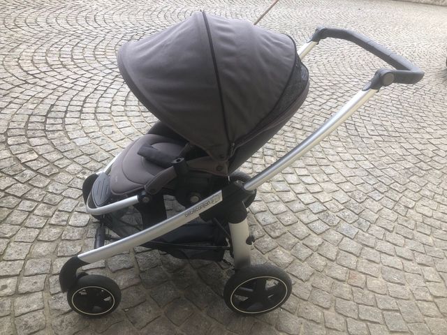 Carrinho bebeconford elea