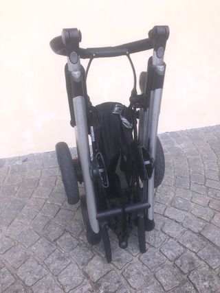 Carrinho bebeconford elea