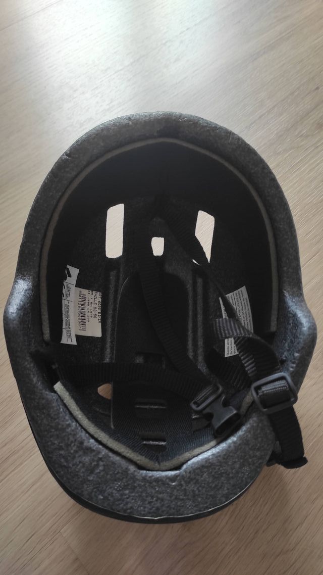 Casco Urbano para Patinete Eléctrico y Bicicleta