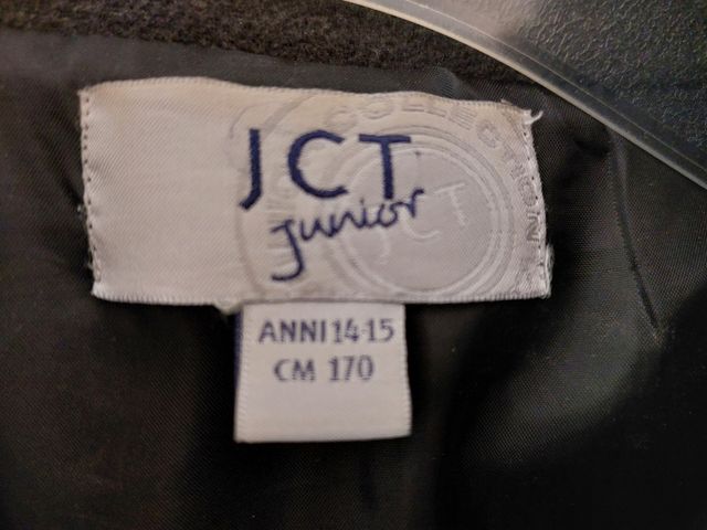 Cappotto grigio scuro doppiopetto