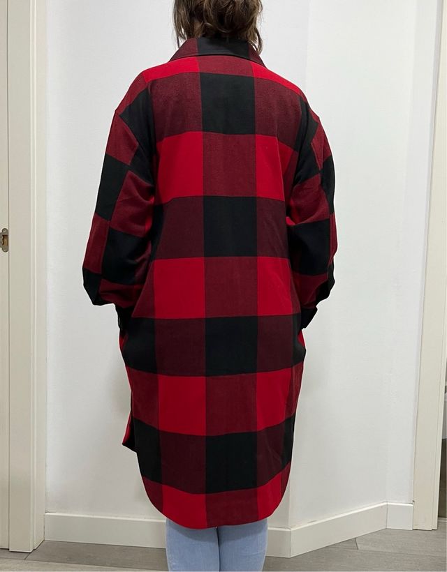 Abrigo de cuadros H&M