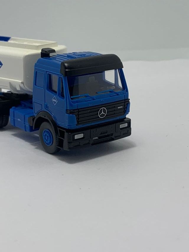 Mercedes Wiking 1/87