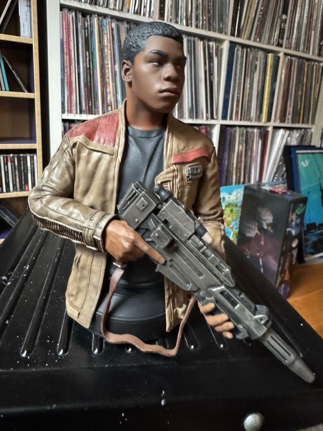 Busto Finn Star Wars Gentle Giant 2017