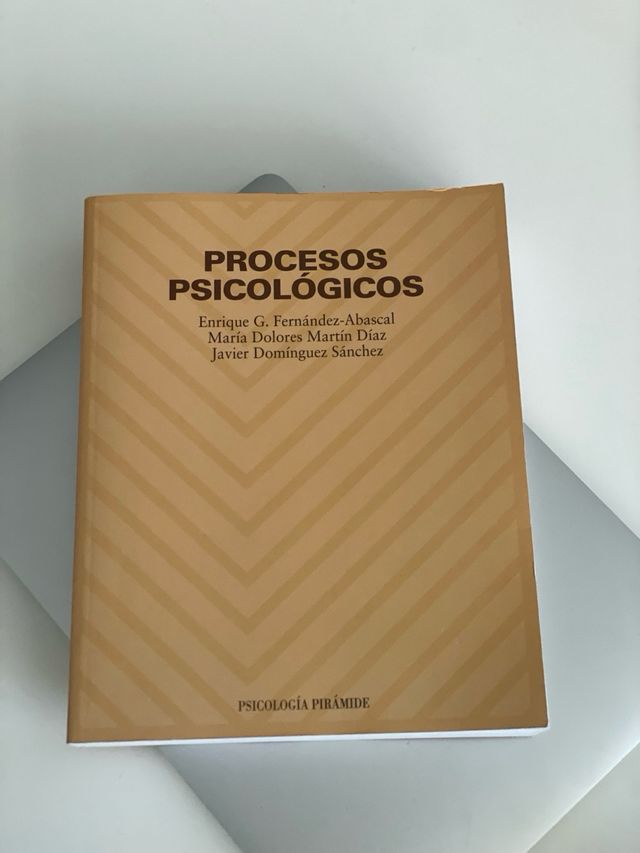 Libros y manuales Criminología UNED