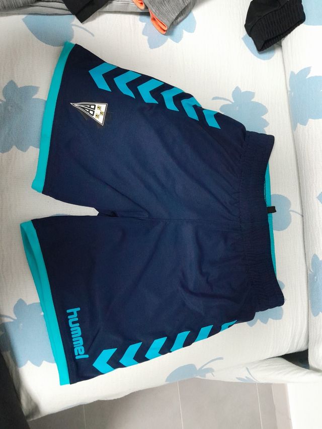 Pantalón corto del alba