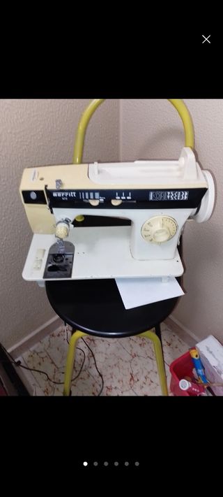 Macchina da cucire Merritt 972