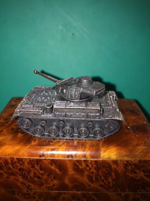 Temperamatite in metallo da collezione