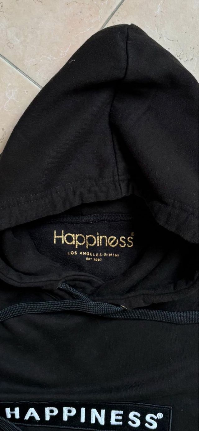 Felpa con cappuccio nera