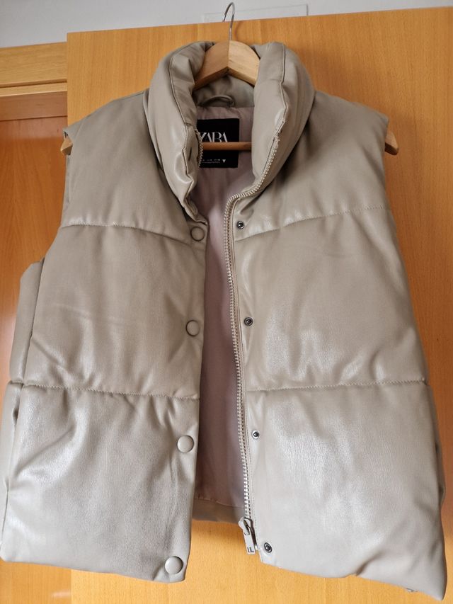 Chaleco acolchado polipiel