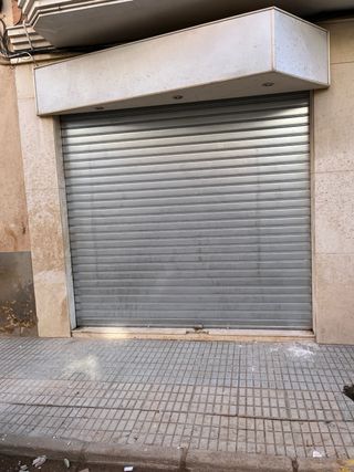 Reparación de persianas tras la DANA en Valencia