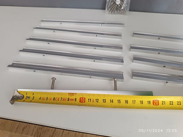 10 Tiradores metalicos