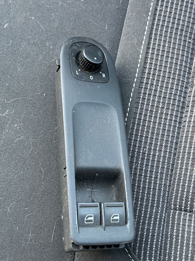 Botonera elevalunas y espejos vw golf VI