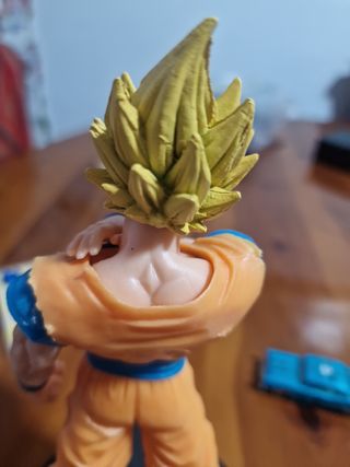 Figura  goku