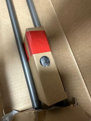 Cortinero Umbra Doble Barra Ajustable. Nuevo