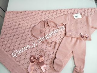 Toquilla y traje bebe