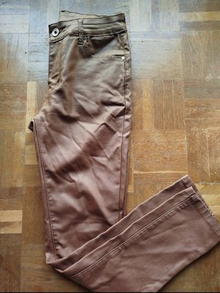 Pantalón polipiel 