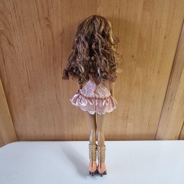 Muñeca my scene fab faces