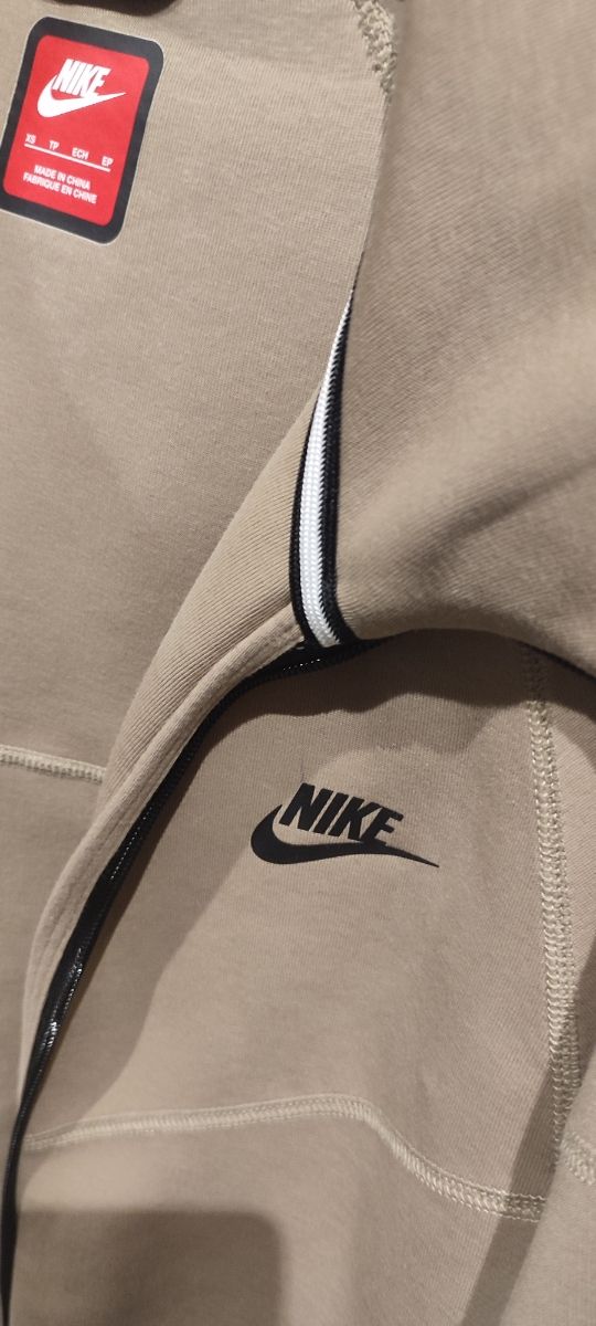 Chaqueta tech Nike XS