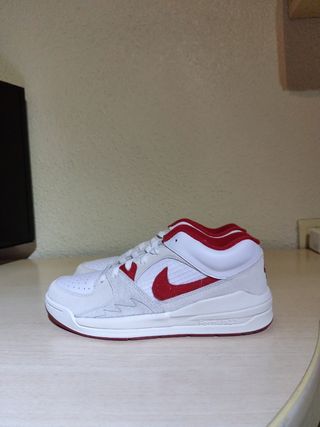 Nike Jordan stadium, talla 42.5