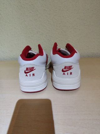 Nike Jordan stadium, talla 42.5