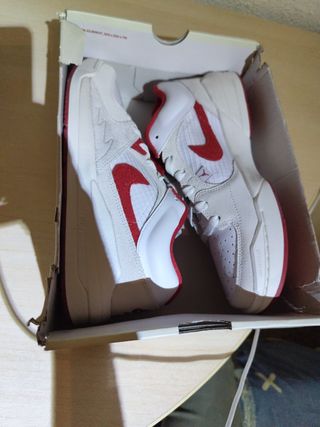 Nike Jordan stadium, talla 42.5