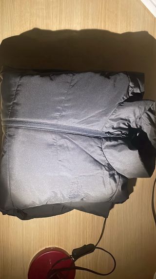 Chaqueta The North Face JKT – Talla S – Nueva