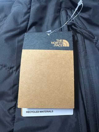 Chaqueta The North Face JKT – Talla S – Nueva