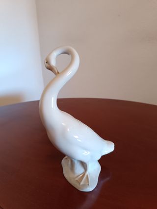 CISNE - PORCELANA LLADRÓ NAO