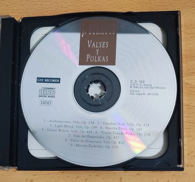 Johann Strauss en CD-ROM.