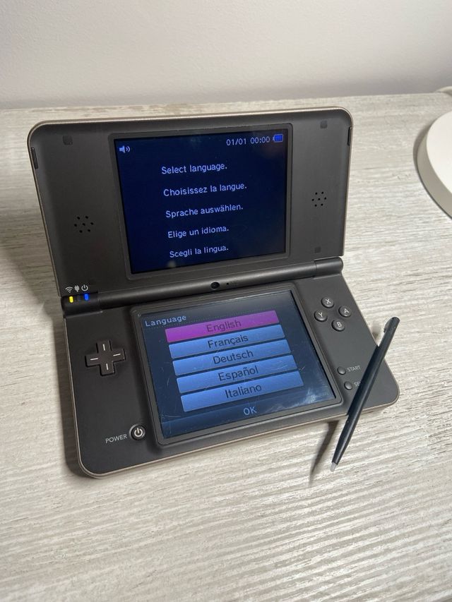 Nintendo 2dsi xl marron