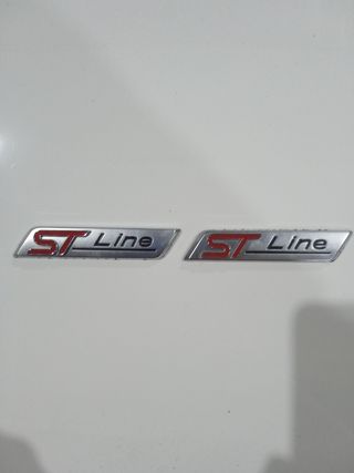 Emblemas ST line