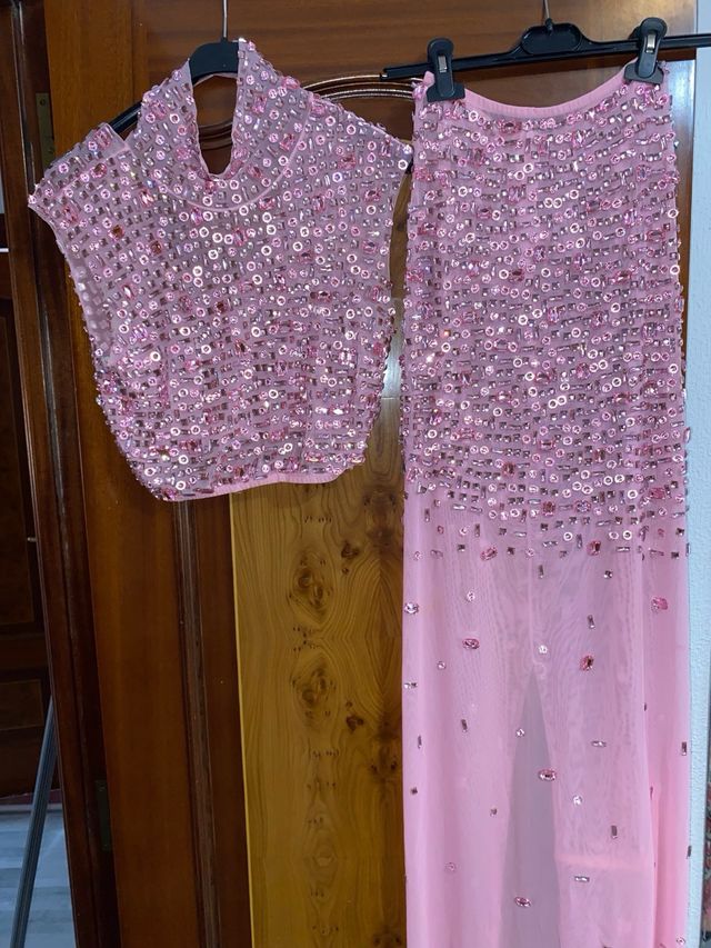 Falda y camiseta fiesta