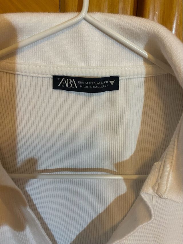 Crop top manga larga. Los dos por 6€