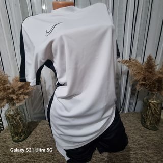 Blusa y pantalón nike