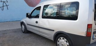 Opel Combo 2009