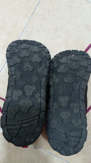 Botas de montaña waterproof. No 37