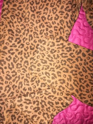 Pantalón leopardo 