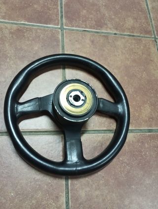 Volante plano Víctor 